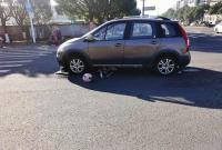Ů���T܇���¹ʱ���܇�� һȺİ�������Ԯ��̧܇����