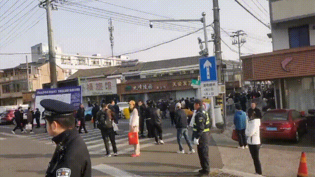 0b212faa-6b20-453c-8c82-e9672a90e71csize_w_640_h_360.gif